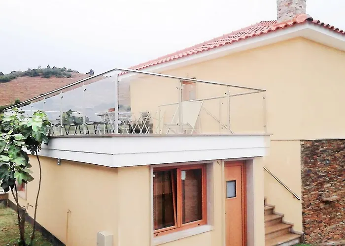 Do Valbom E Cuco 컨트리하우스