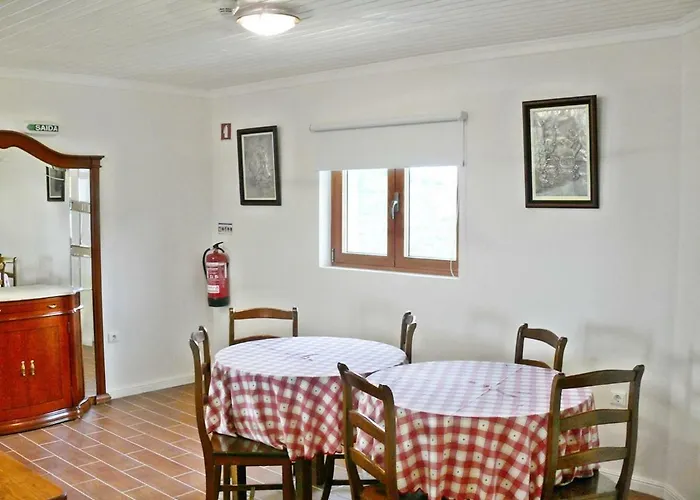 Do Valbom E Cuco * 토레드몽코보